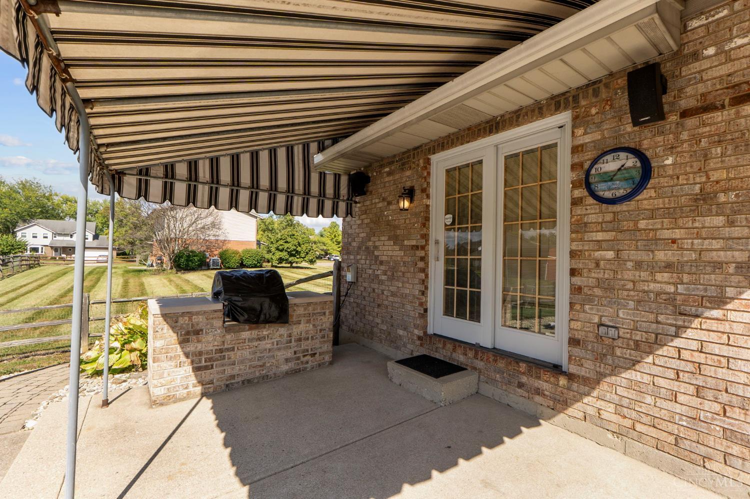 7397 Chateauguay Drive