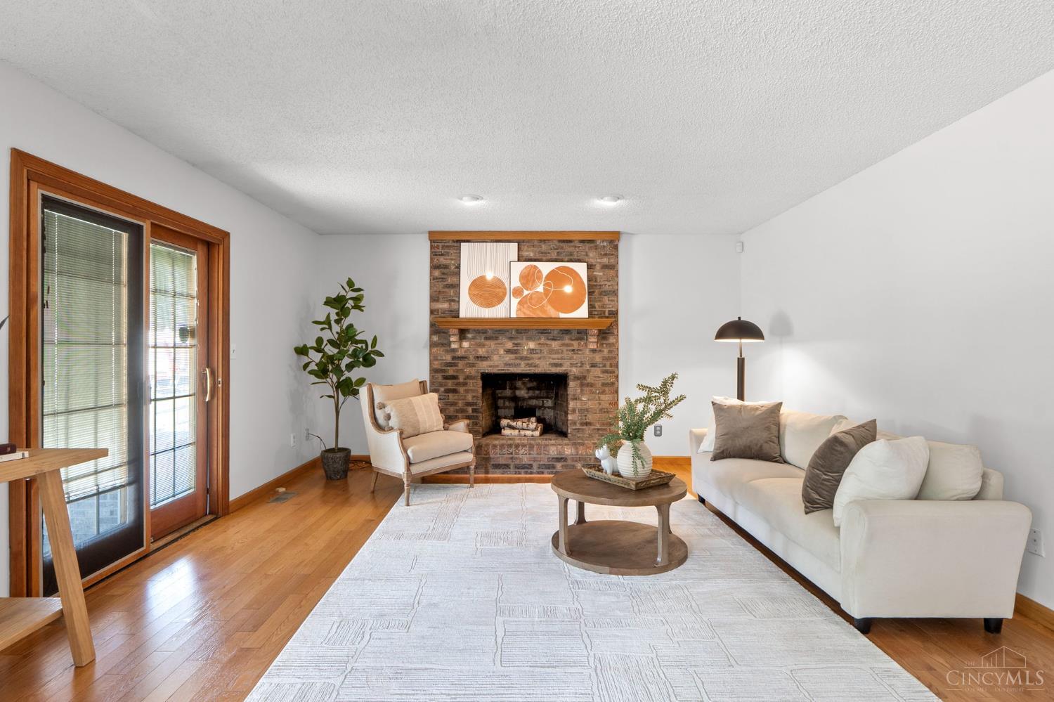 7397 Chateauguay Drive