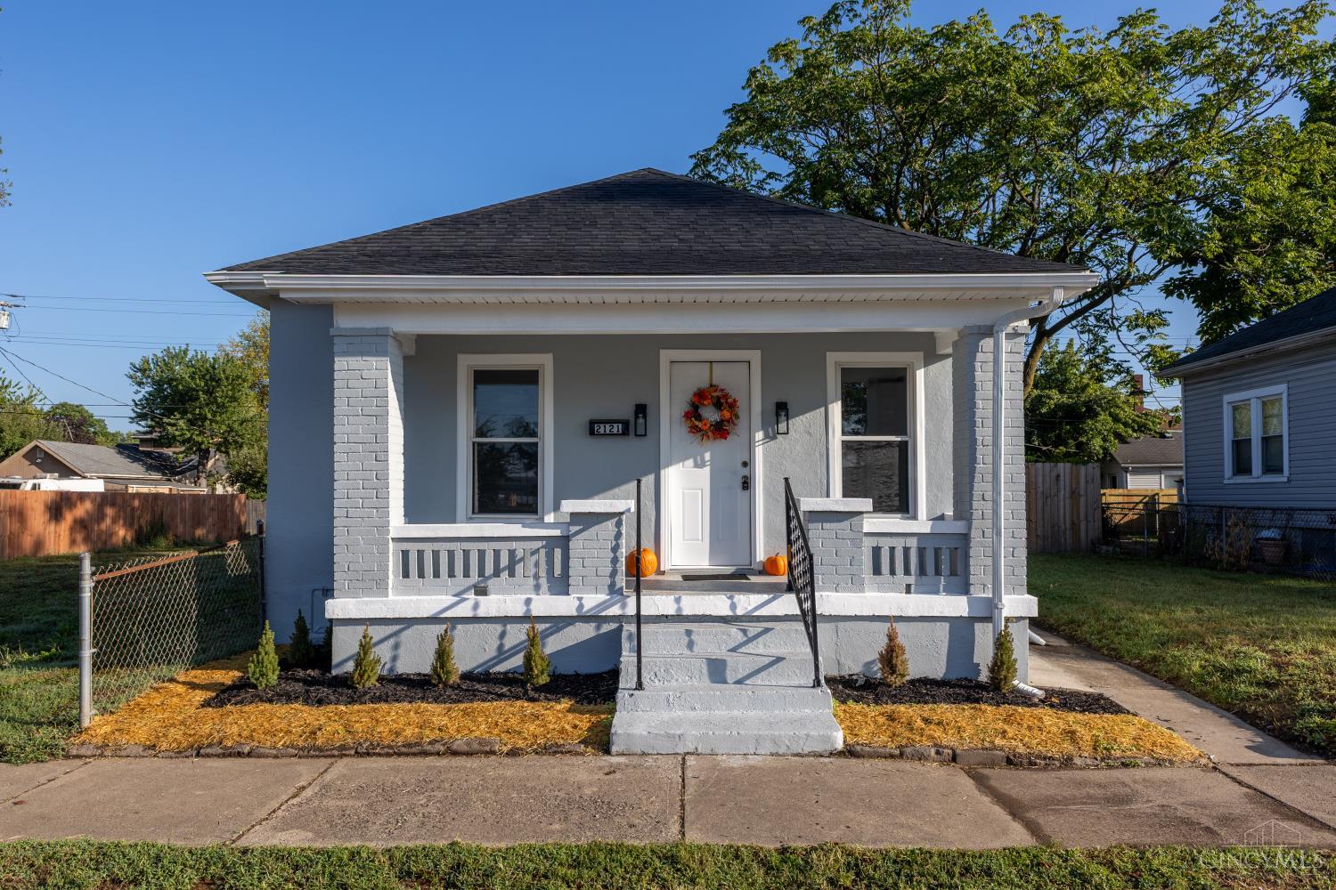 2121 Roosevelt Boulevard