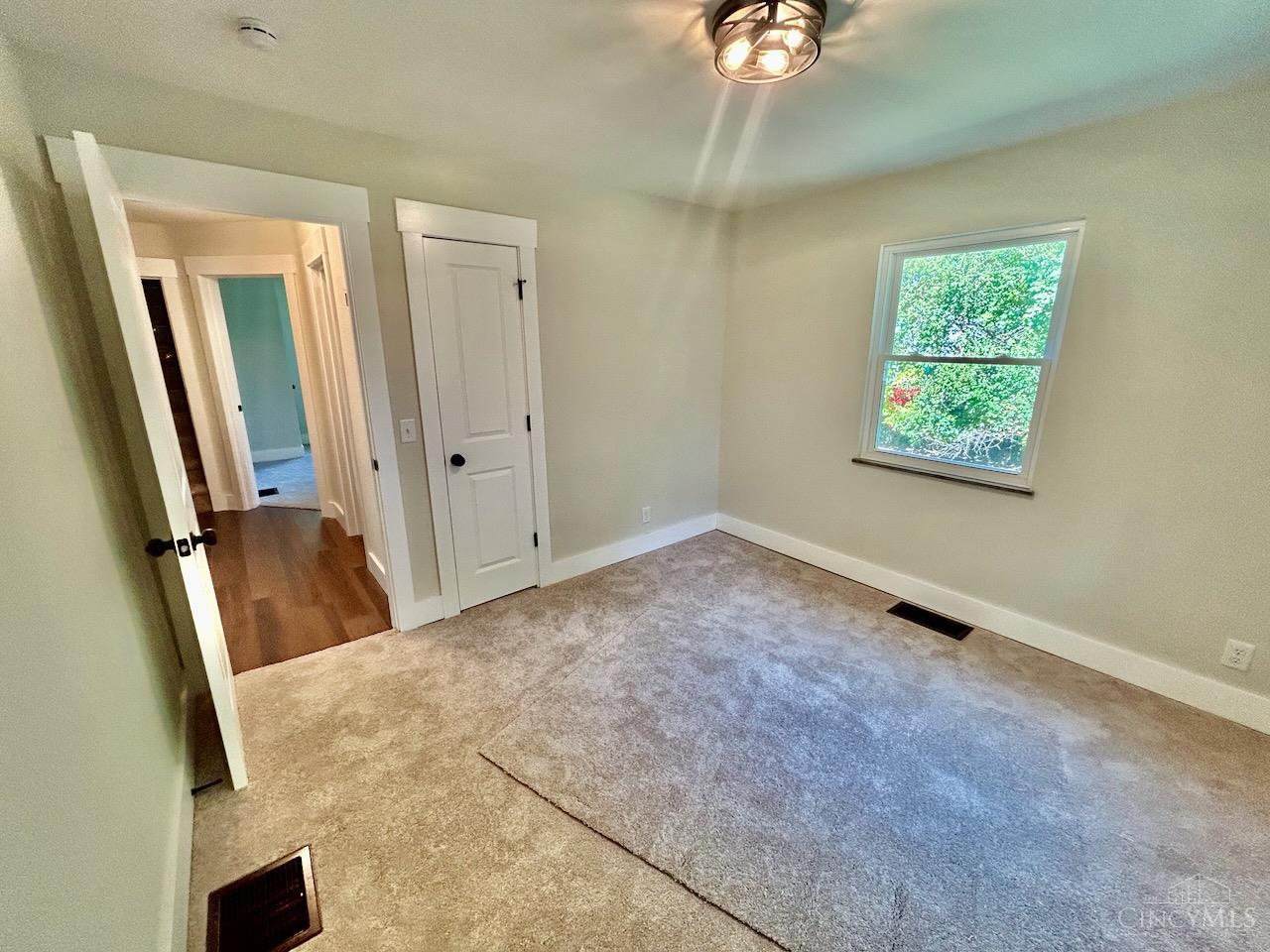 1280 Brushwood Avenue