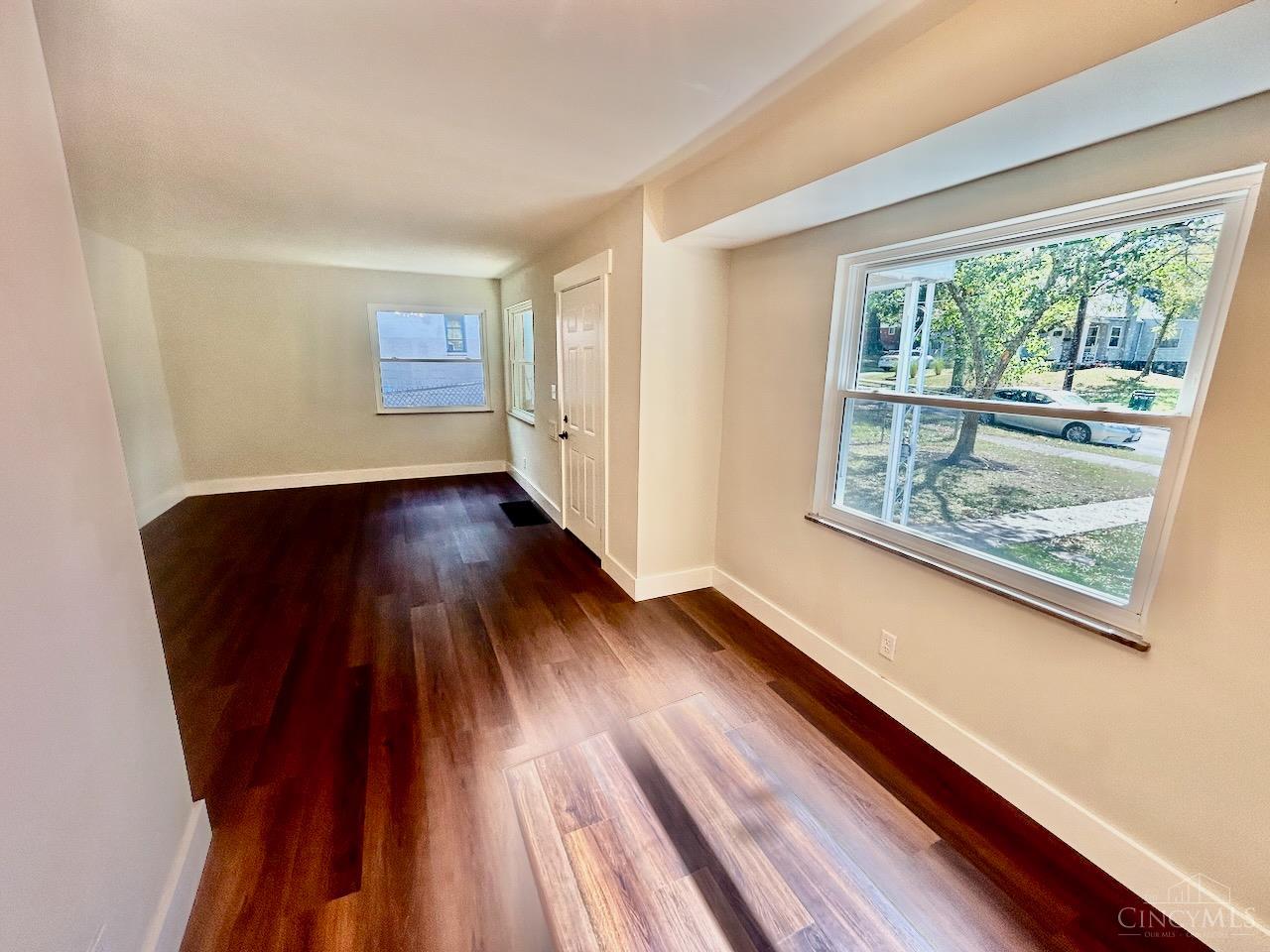 1280 Brushwood Avenue