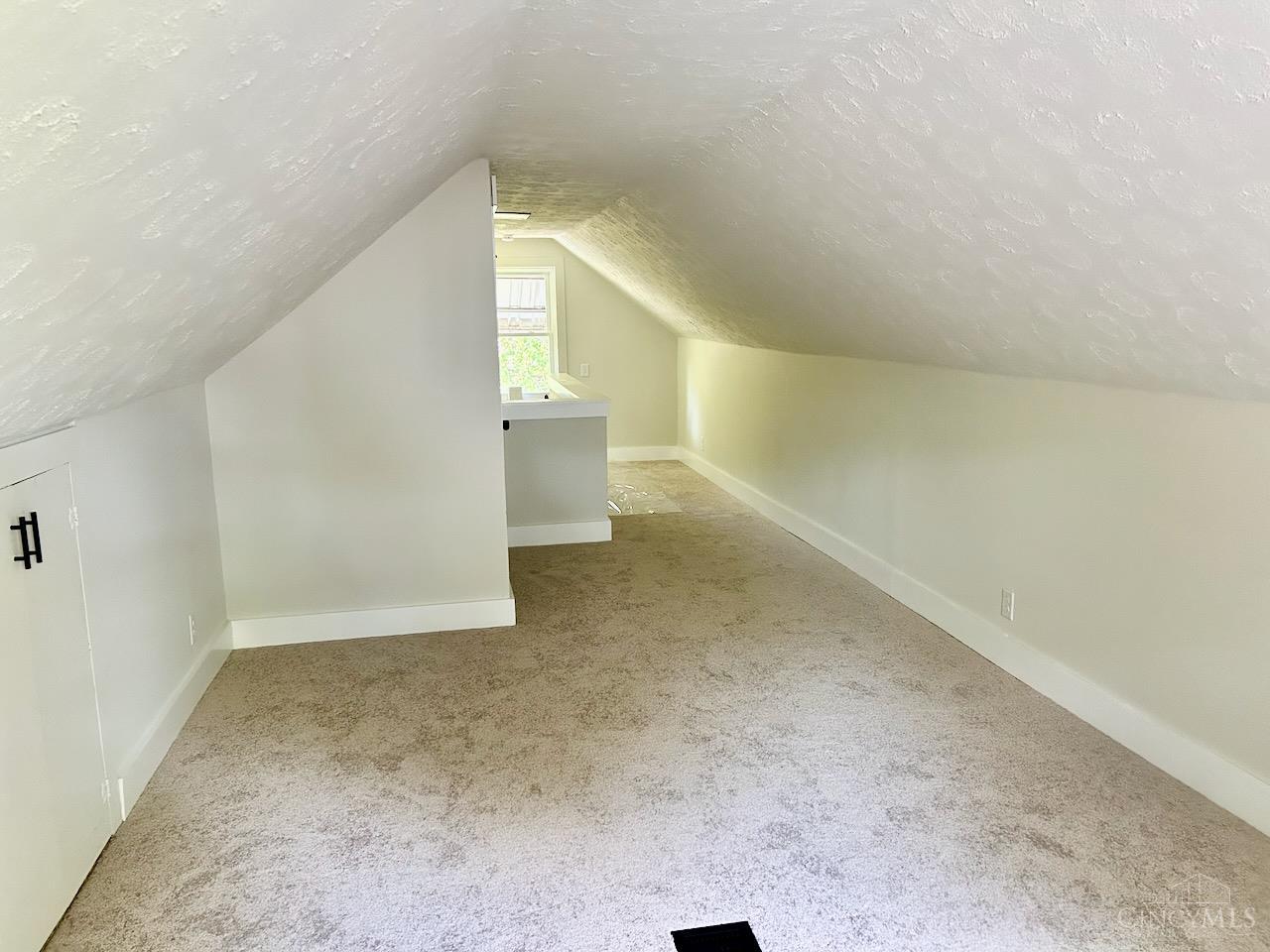 1280 Brushwood Avenue