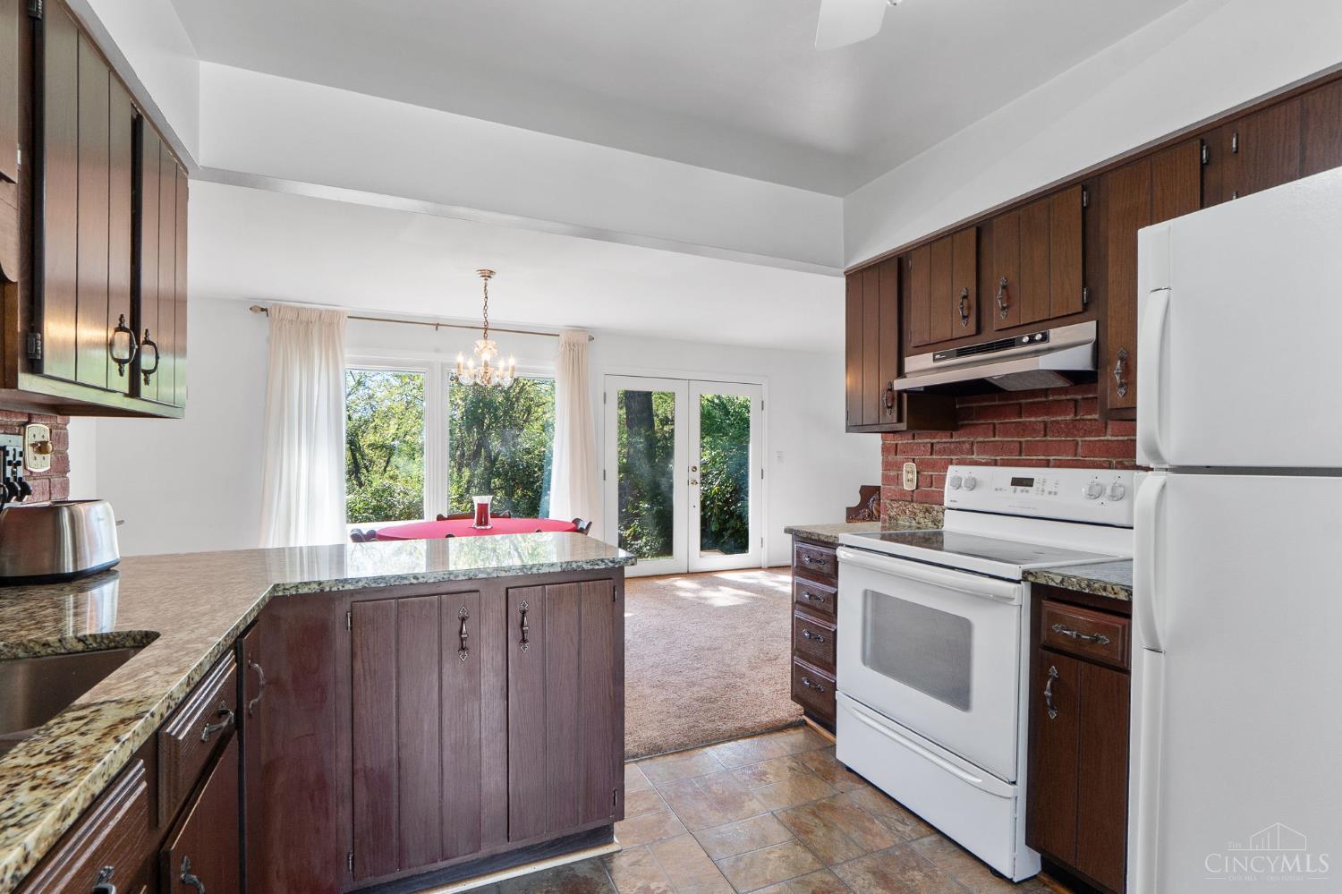 517 Wellesley