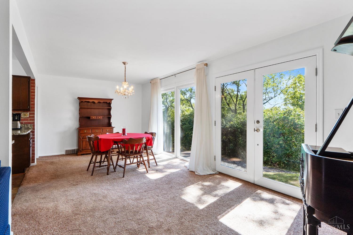 517 Wellesley