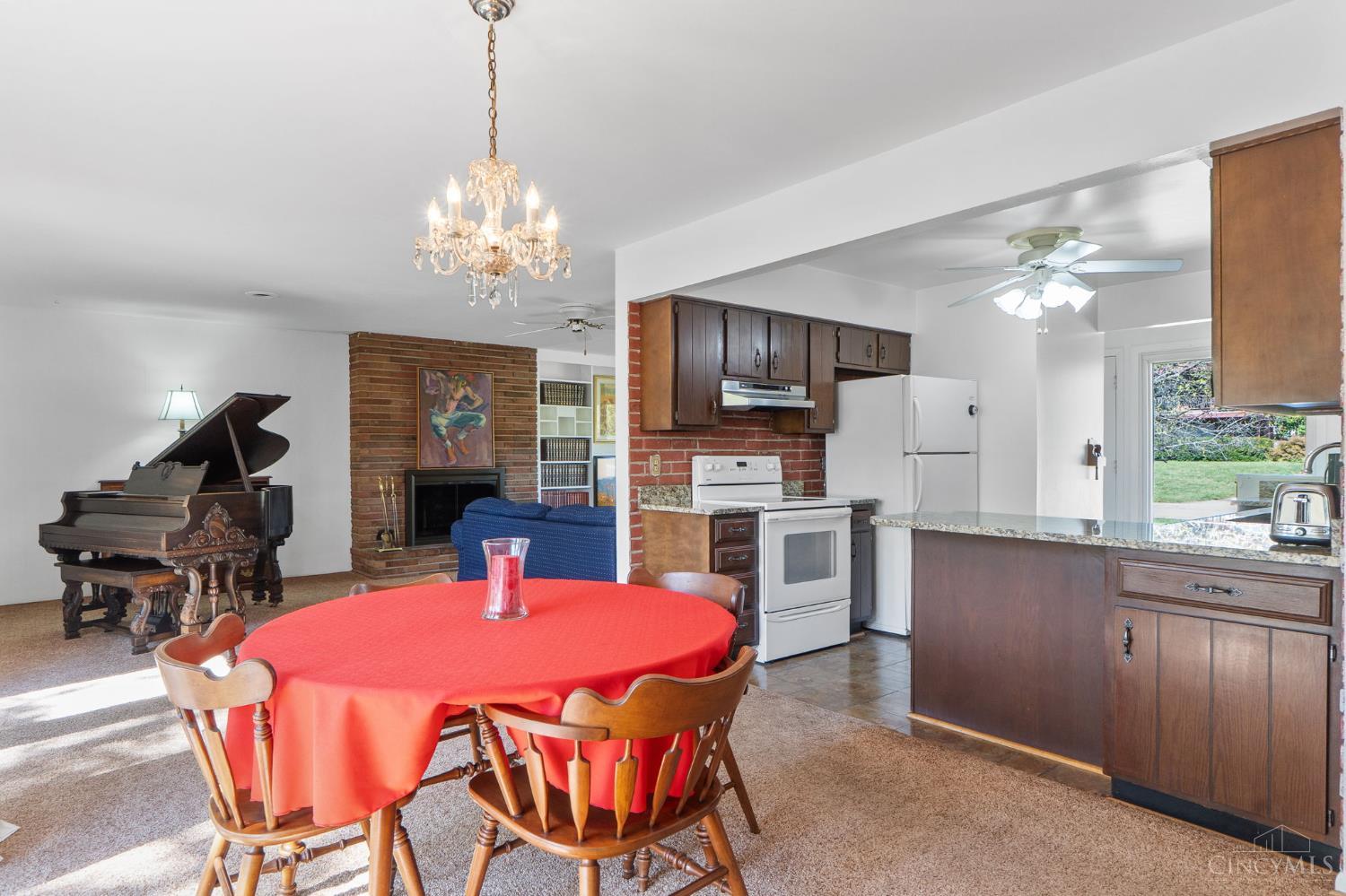 517 Wellesley