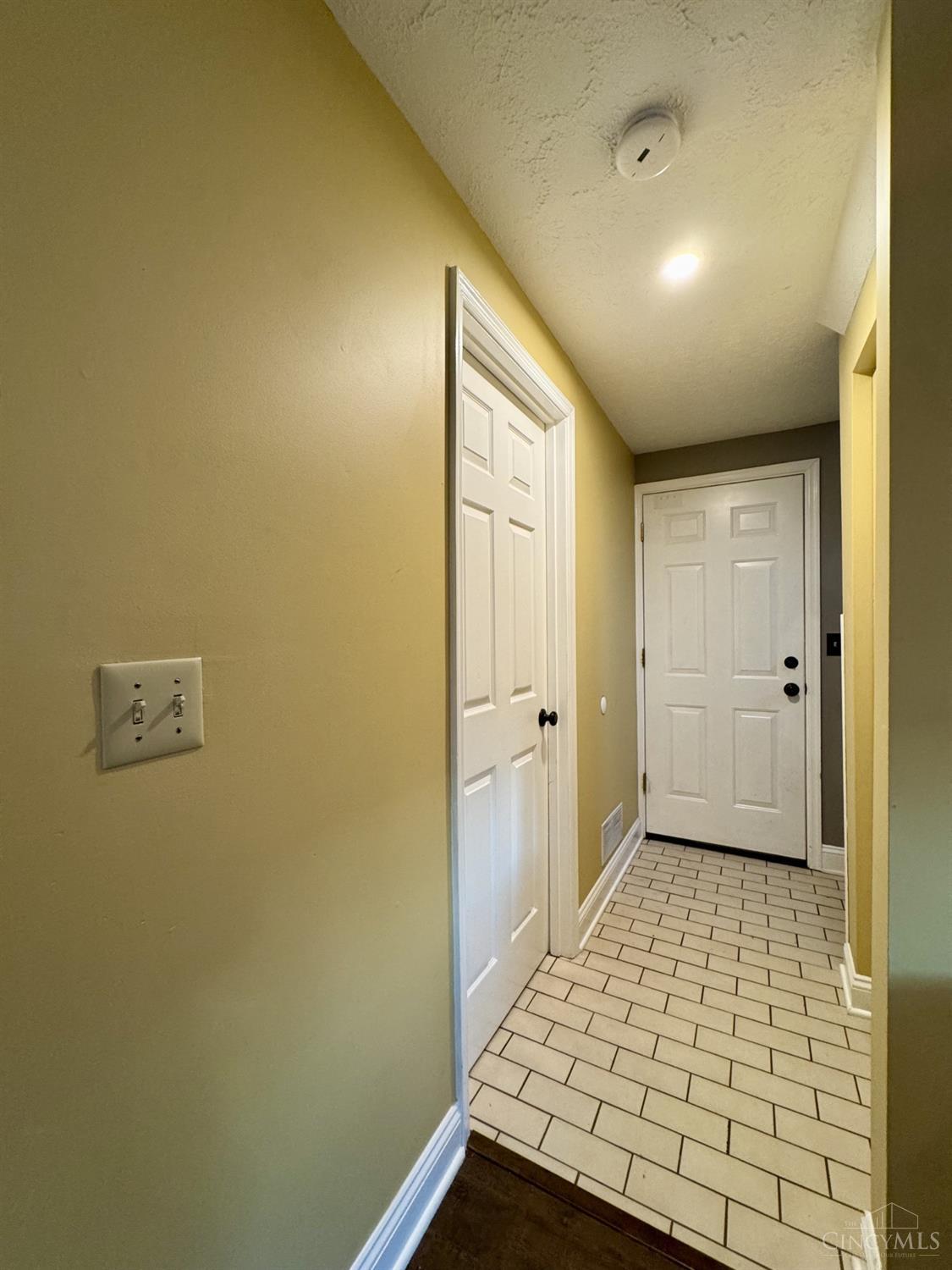 118 Western Ridge Drive