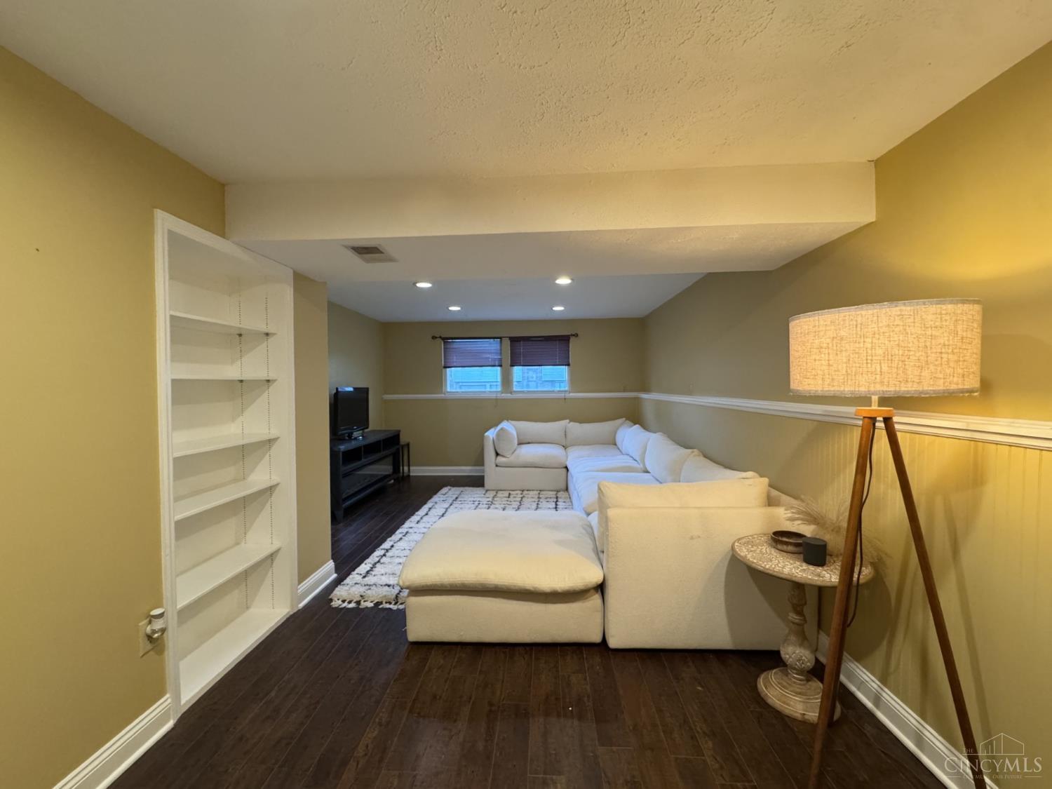 118 Western Ridge Drive