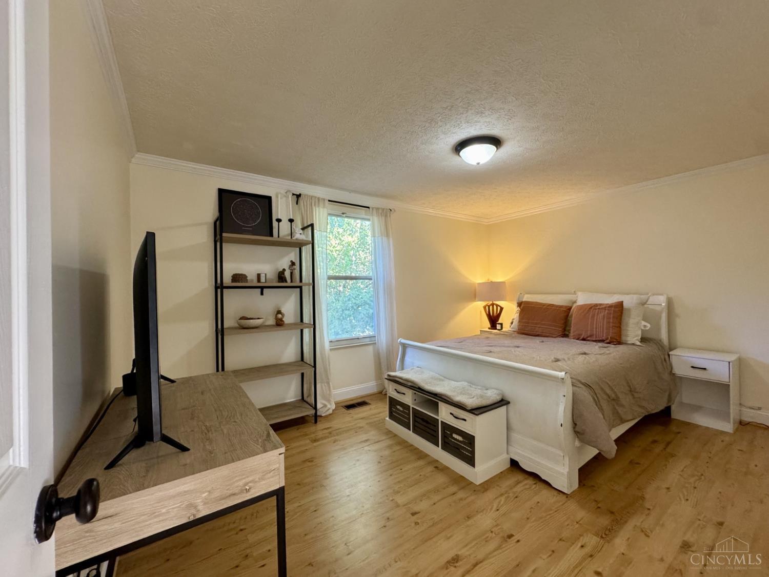 118 Western Ridge Drive