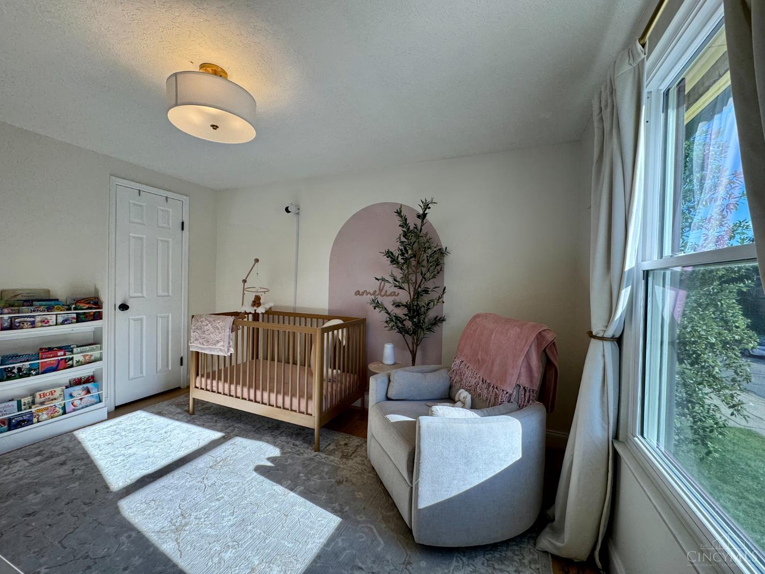 118 Western Ridge Drive