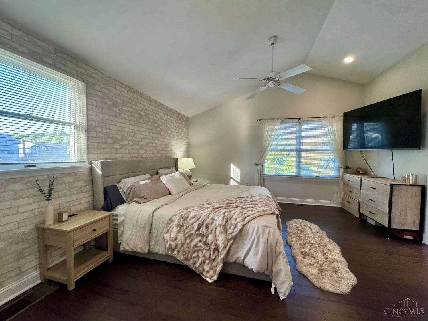 118 Western Ridge Drive