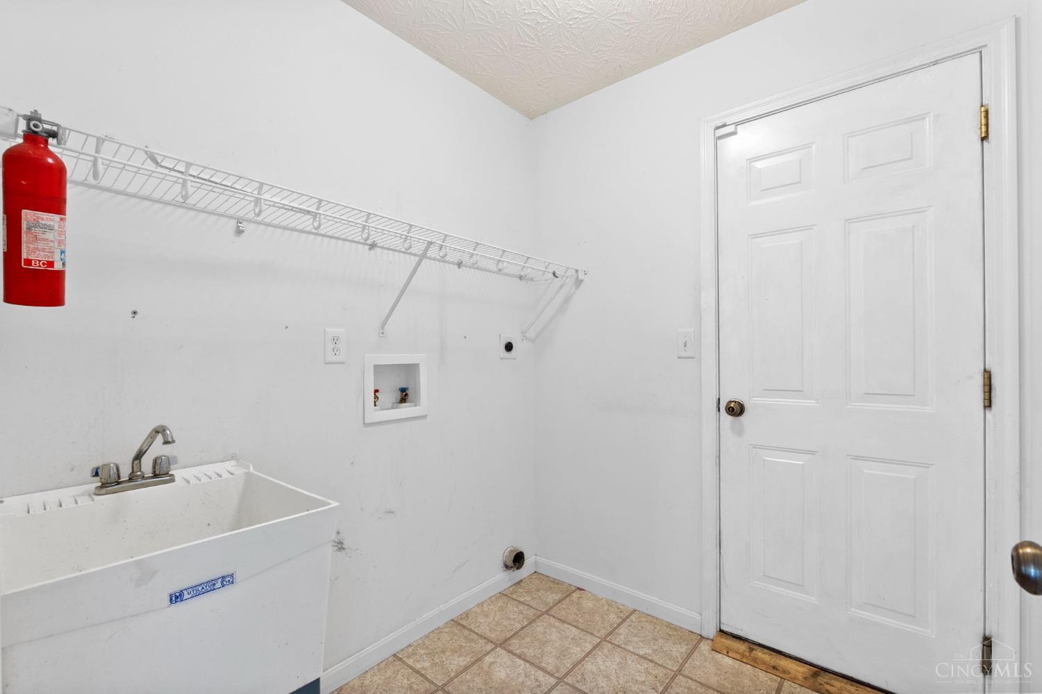 3299 Sycamore Woods Lane