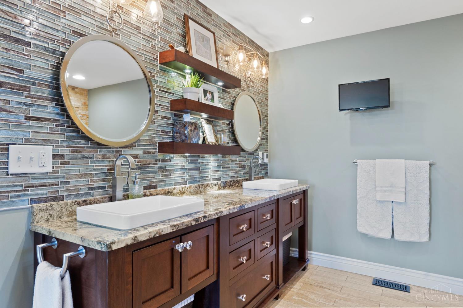 5241 Hamilton Mason Road