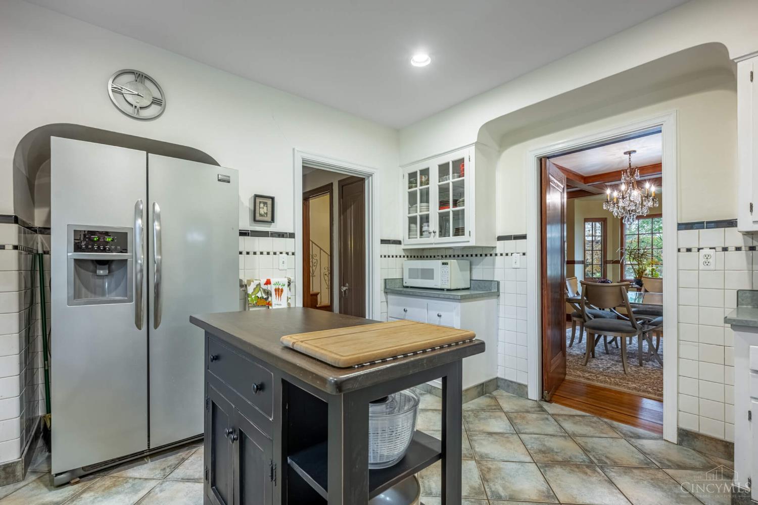 6401 Hamilton Avenue