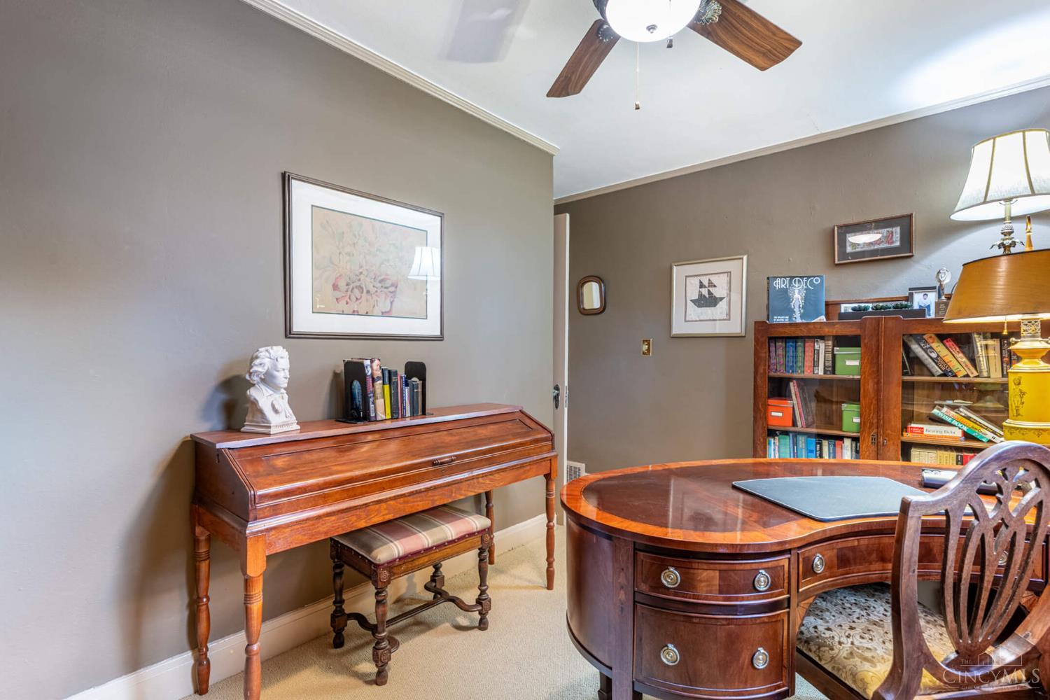 6401 Hamilton Avenue