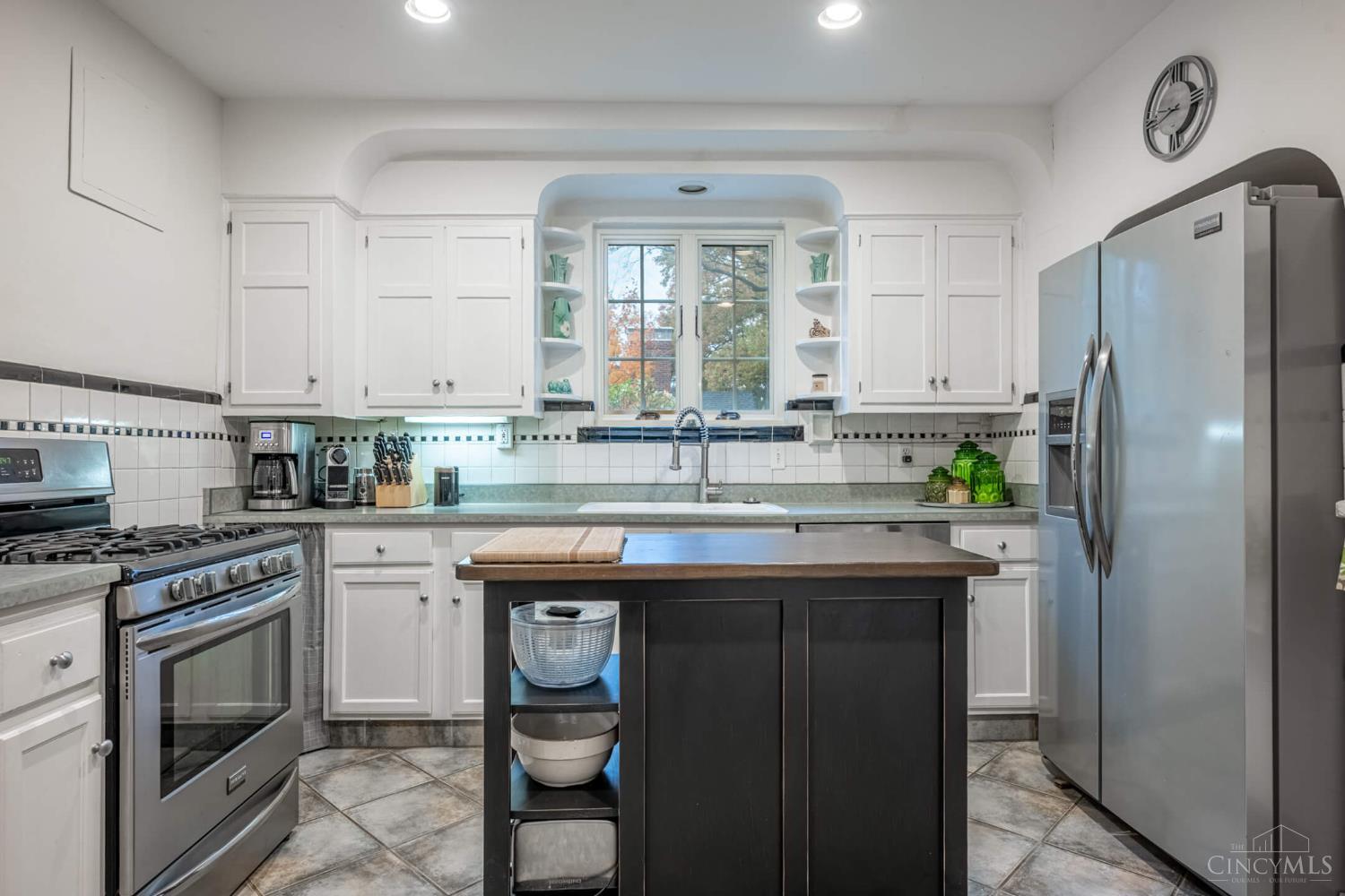 6401 Hamilton Avenue