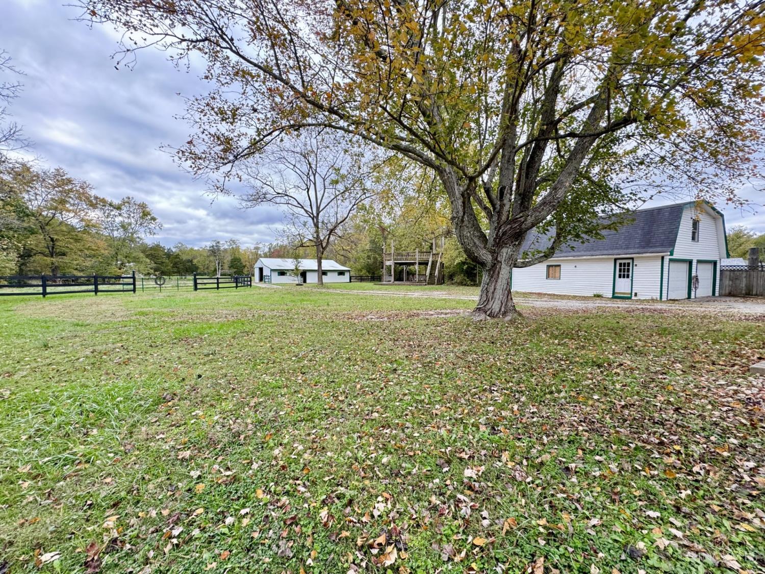 6401 Morrow Woodville Road