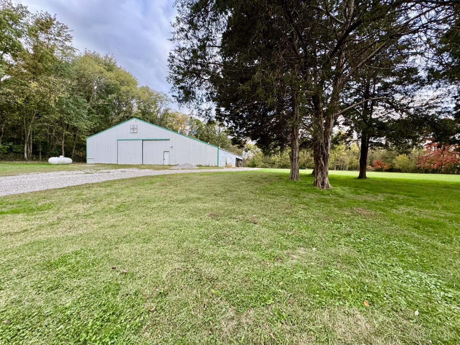 6401 Morrow Woodville Road