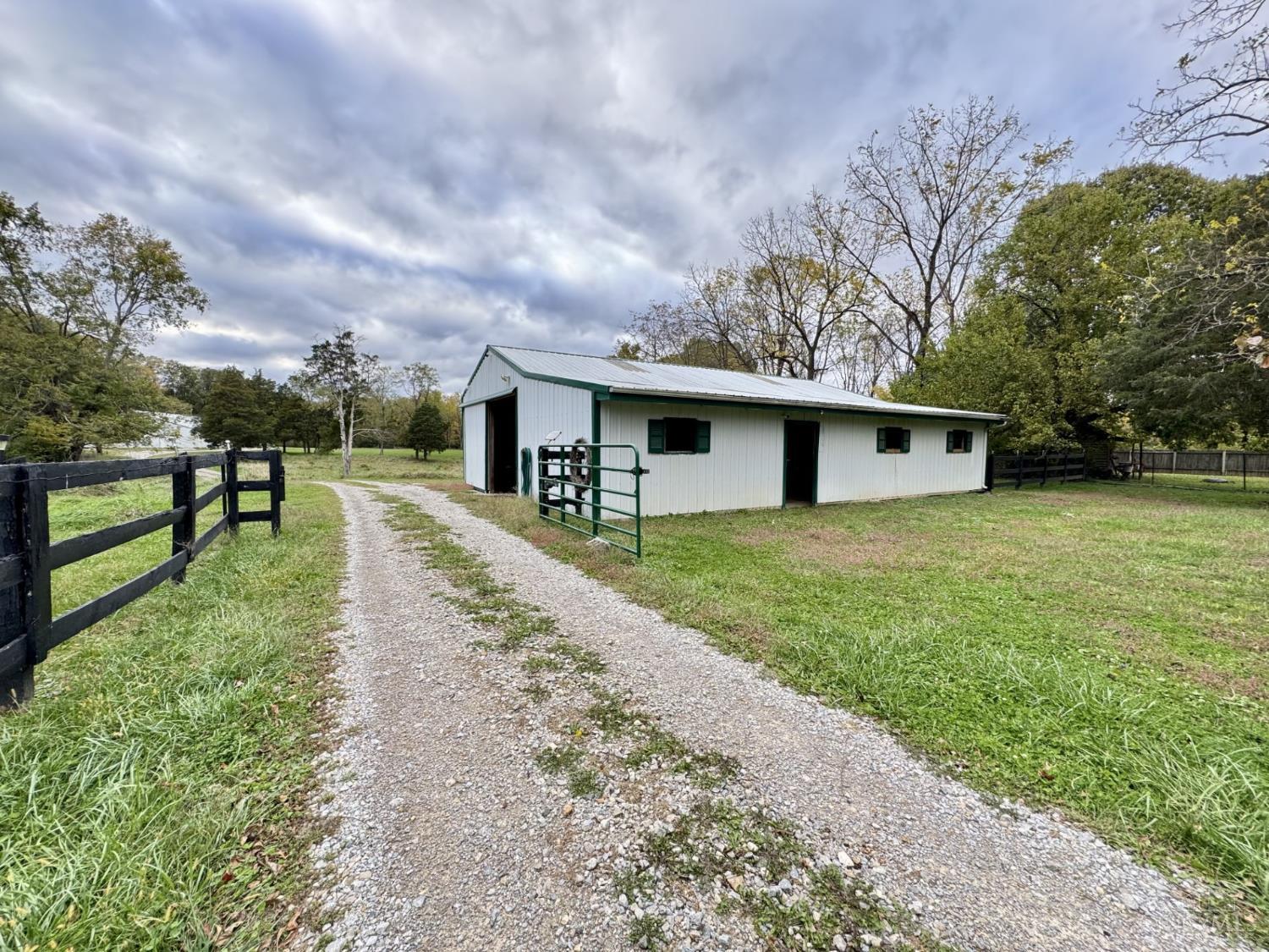 6401 Morrow Woodville Road