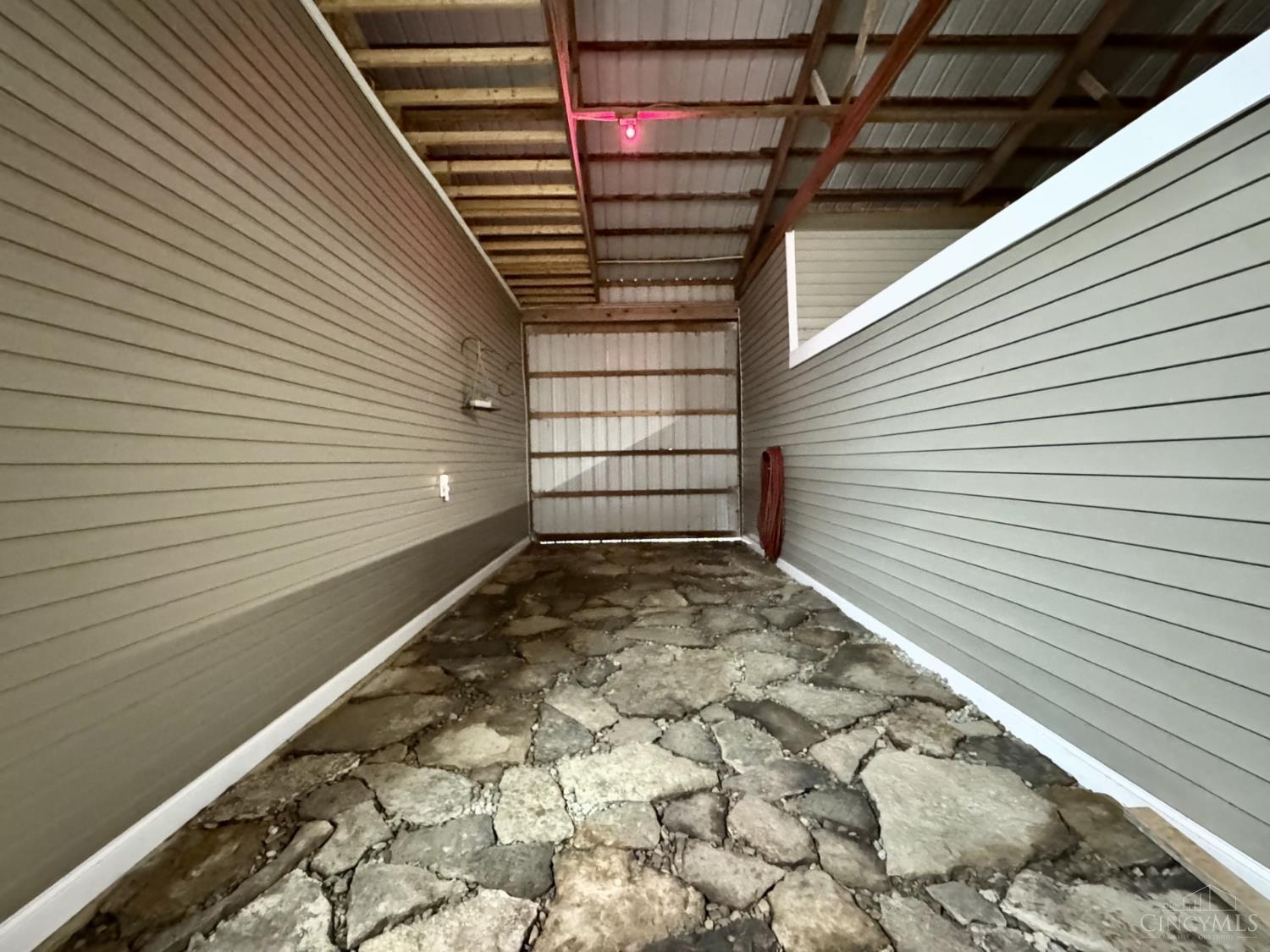 6401 Morrow Woodville Road