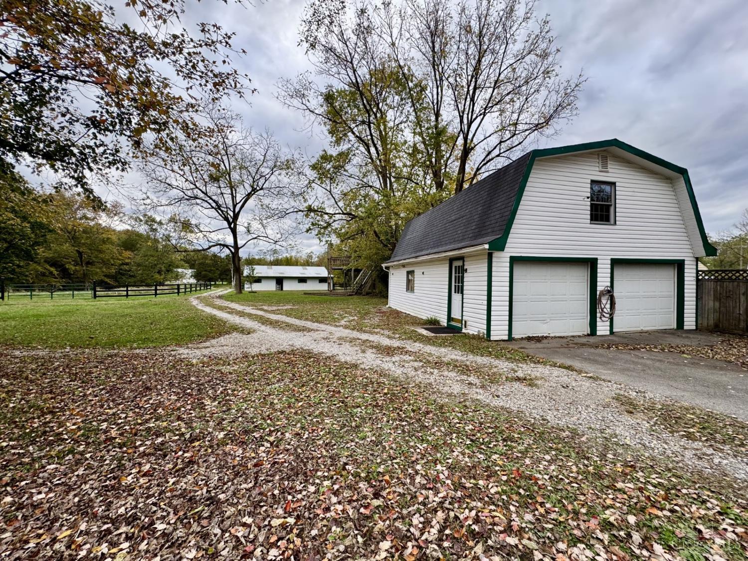 6401 Morrow Woodville Road