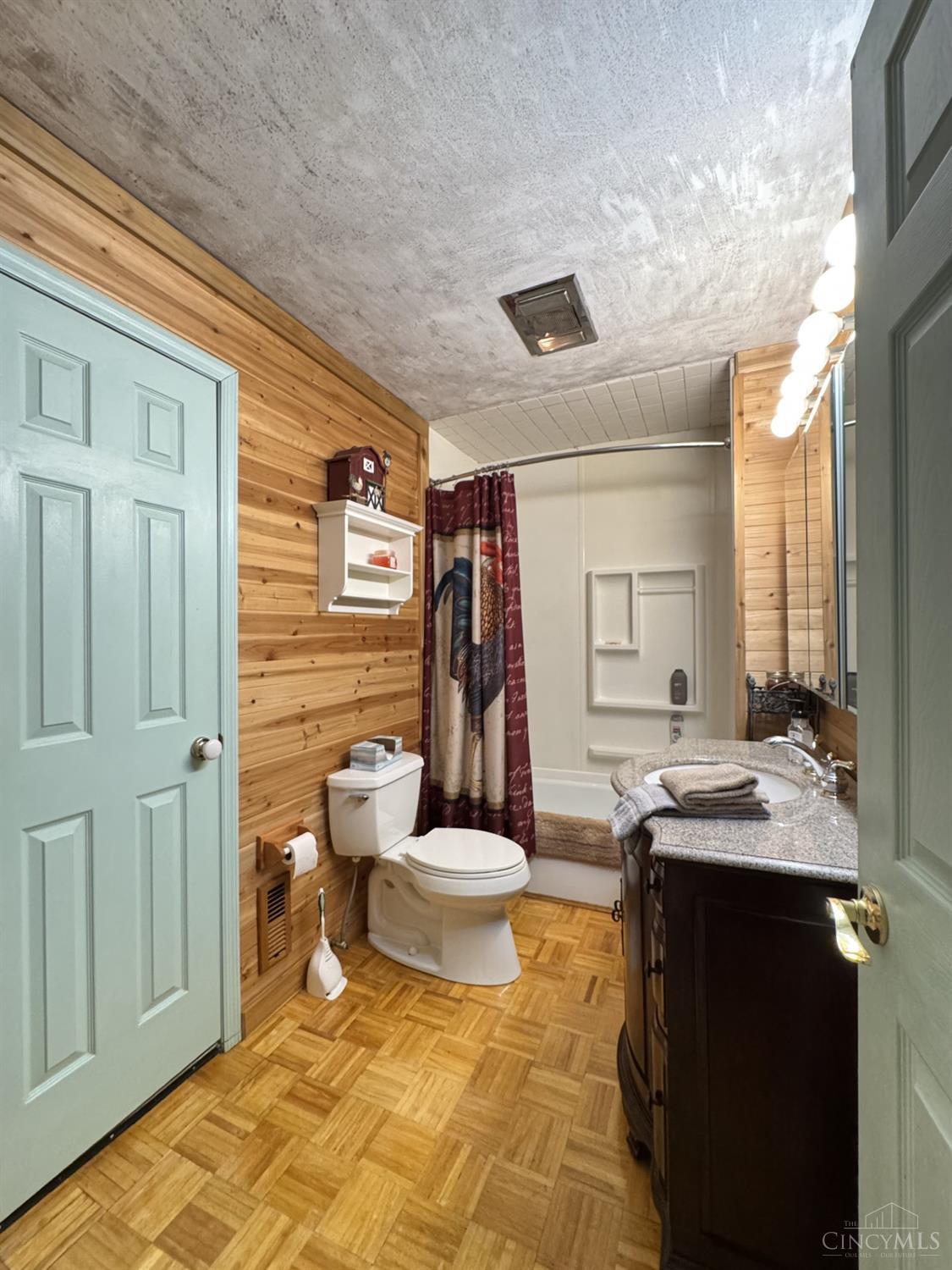 6401 Morrow Woodville Road