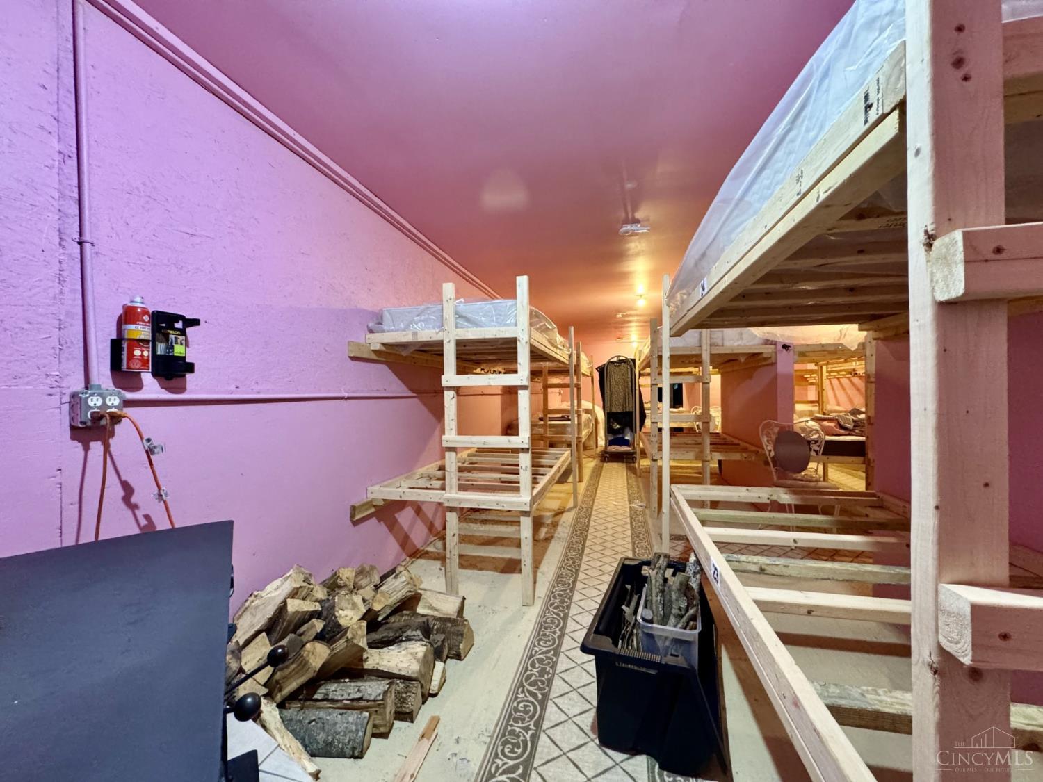 6401 Morrow Woodville Road