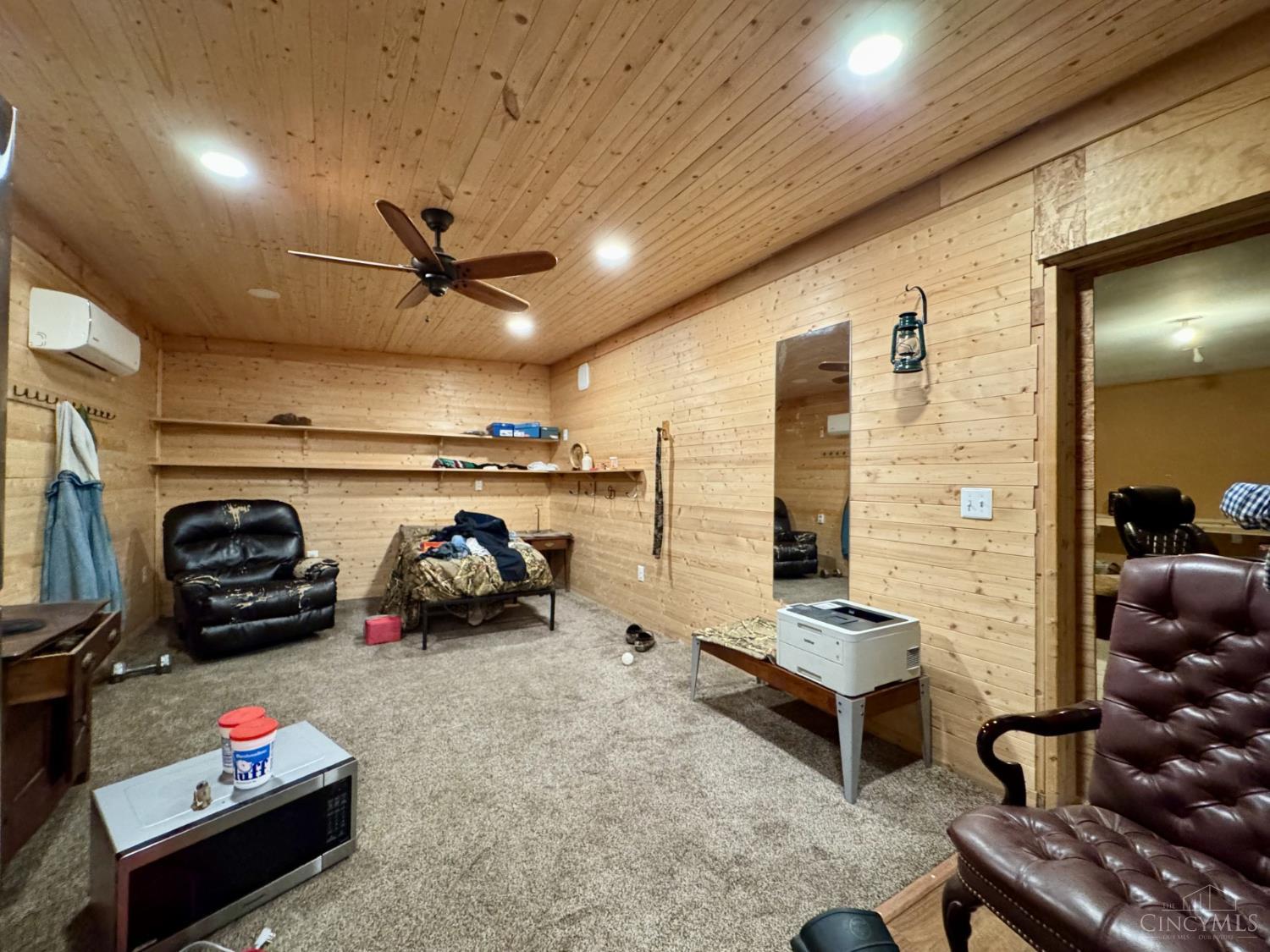 6401 Morrow Woodville Road