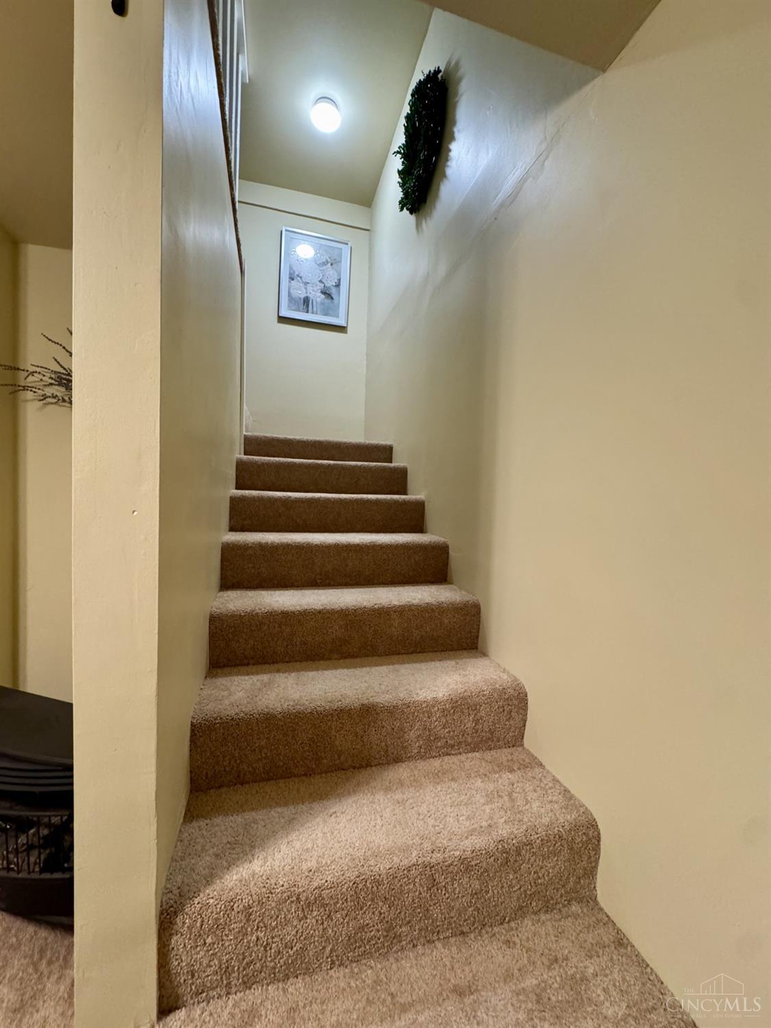 6401 Morrow Woodville Road