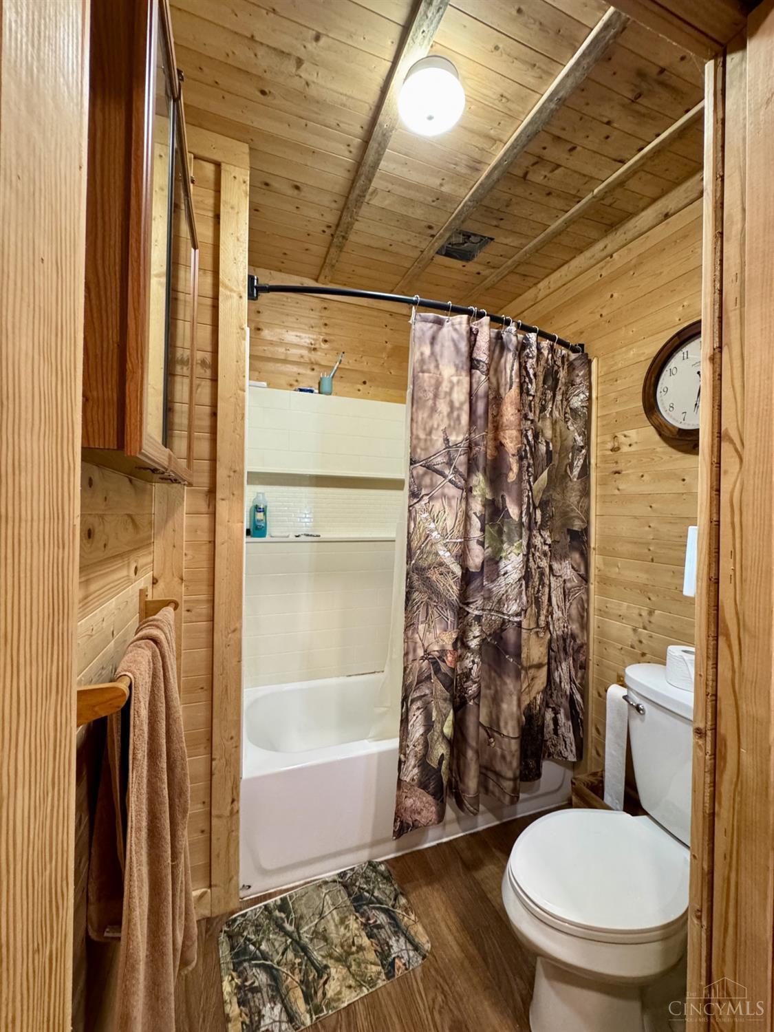 6401 Morrow Woodville Road