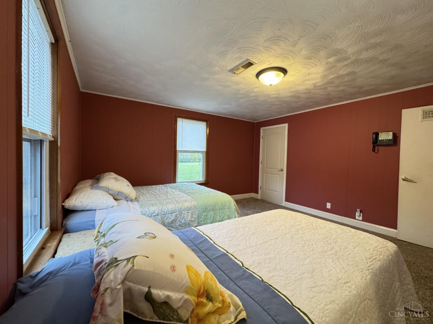 6401 Morrow Woodville Road