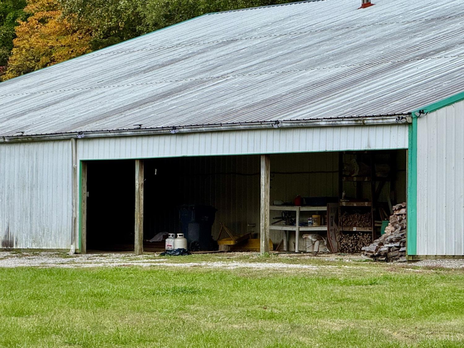 6401 Morrow Woodville Road