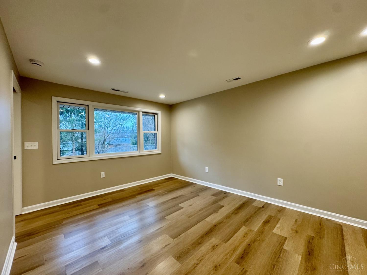 5433 Cleves Warsaw Pike