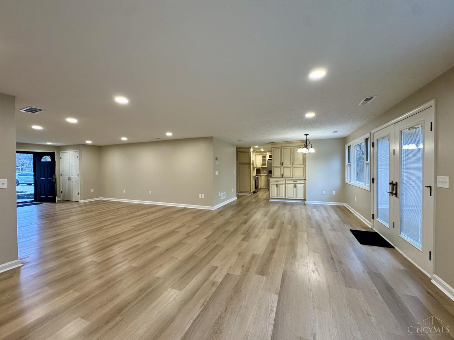 5433 Cleves Warsaw Pike