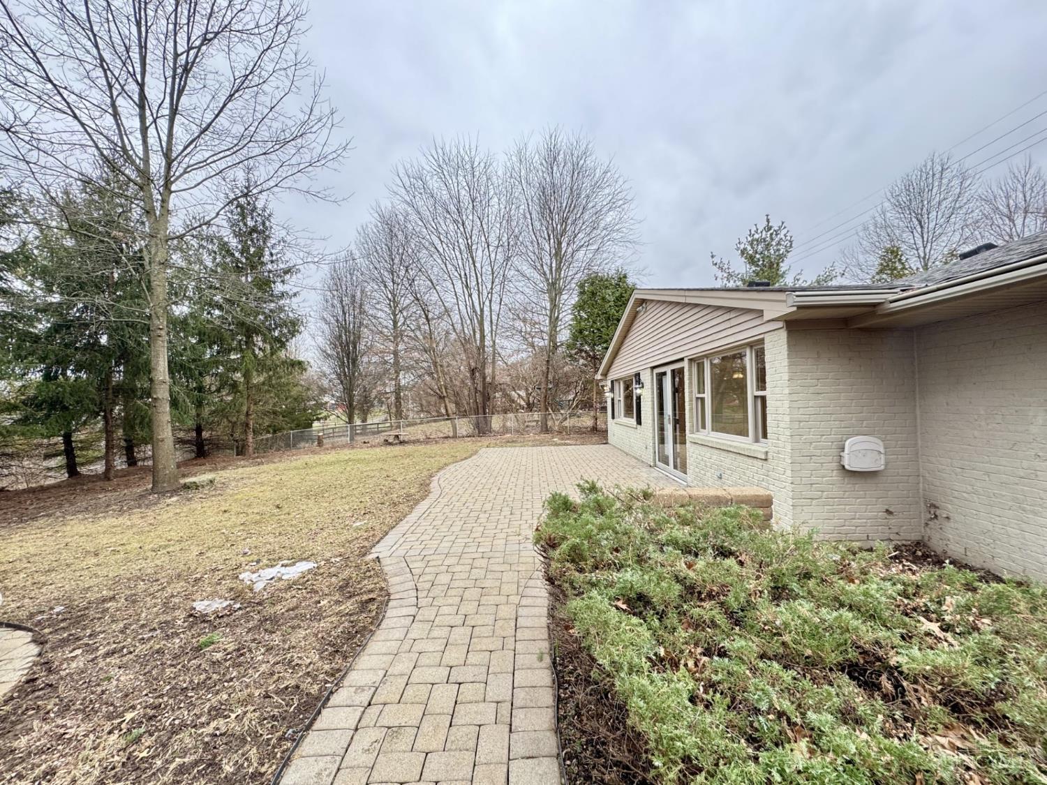 5433 Cleves Warsaw Pike