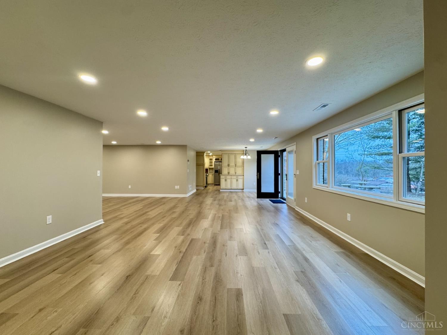 5433 Cleves Warsaw Pike