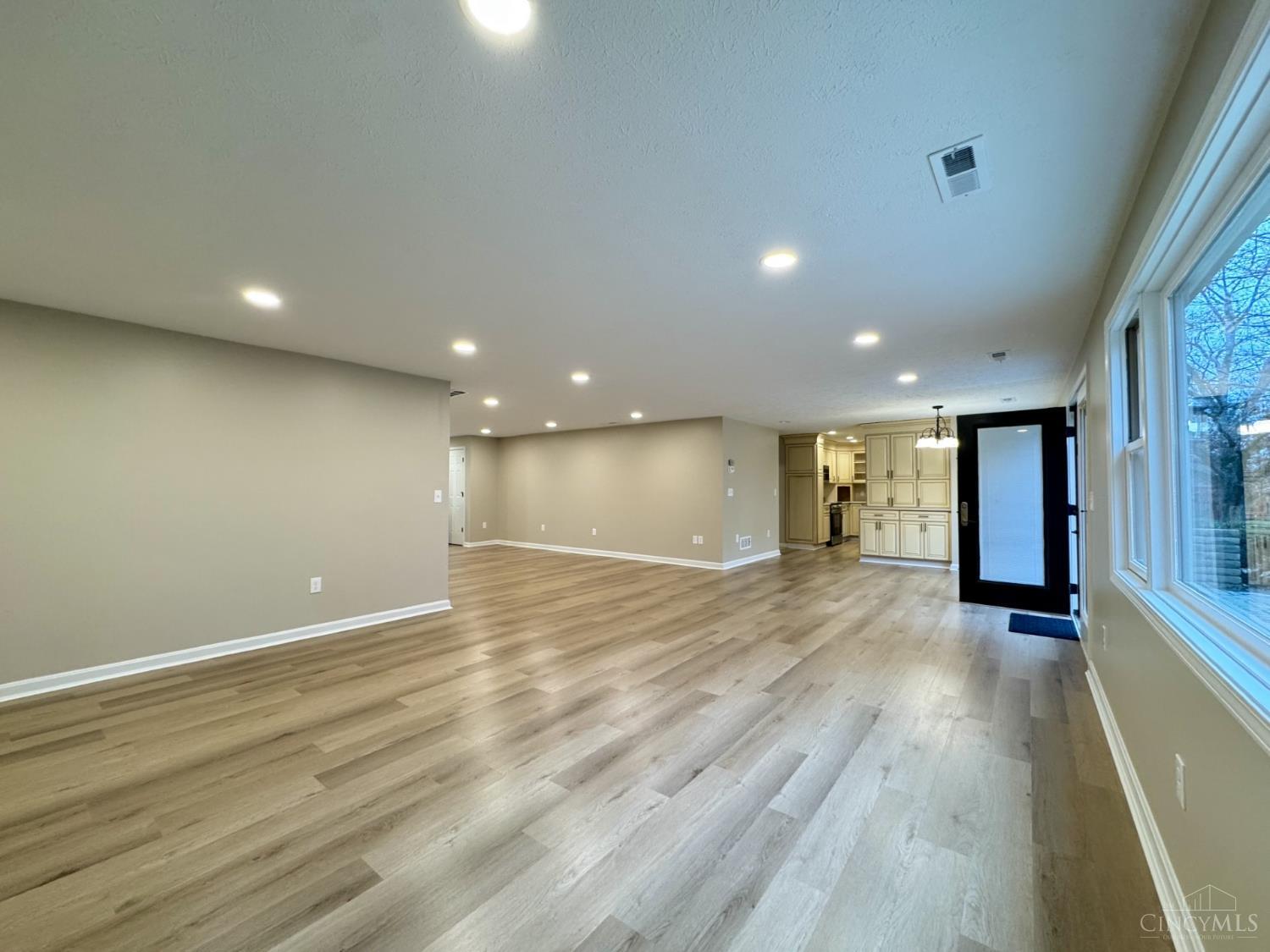 5433 Cleves Warsaw Pike