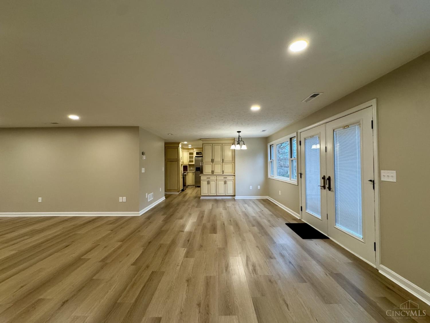 5433 Cleves Warsaw Pike