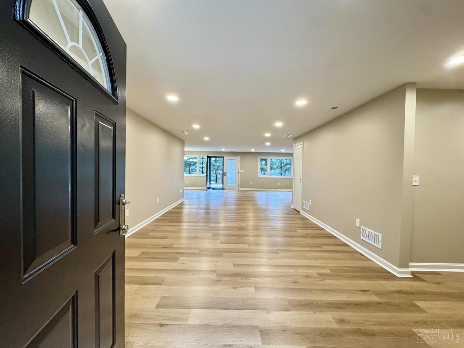 5433 Cleves Warsaw Pike