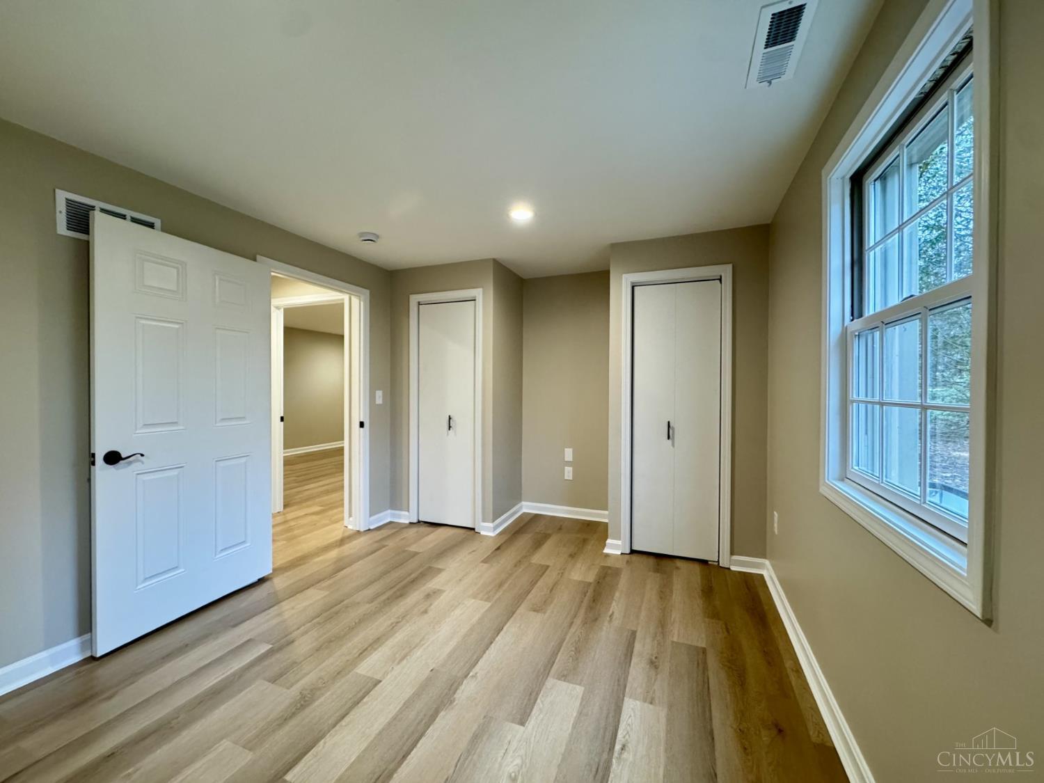 5433 Cleves Warsaw Pike