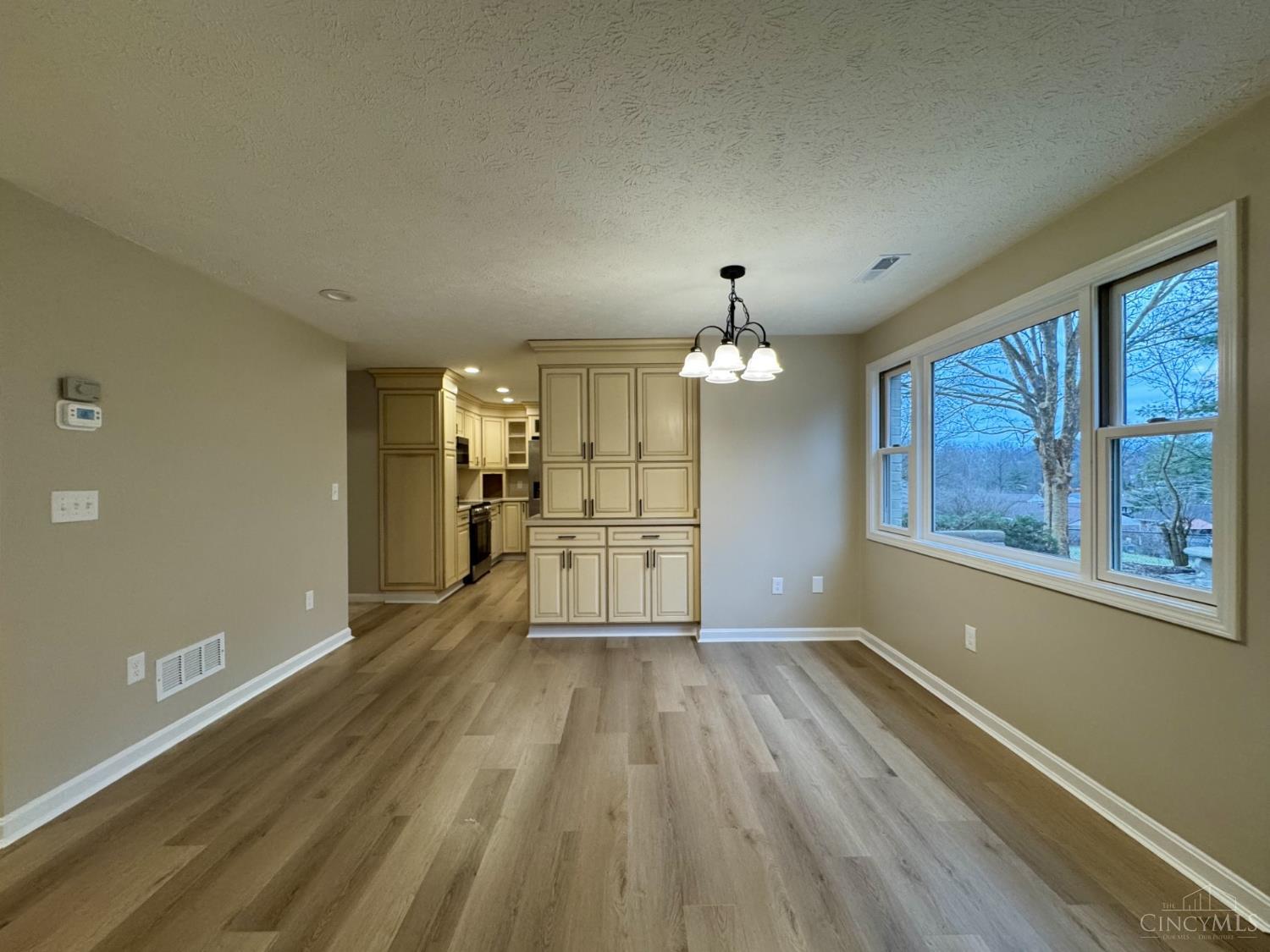 5433 Cleves Warsaw Pike