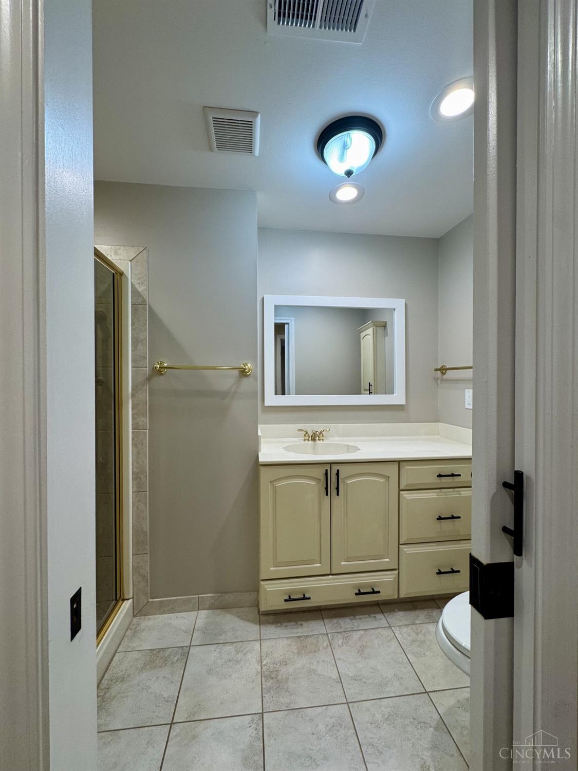 5433 Cleves Warsaw Pike