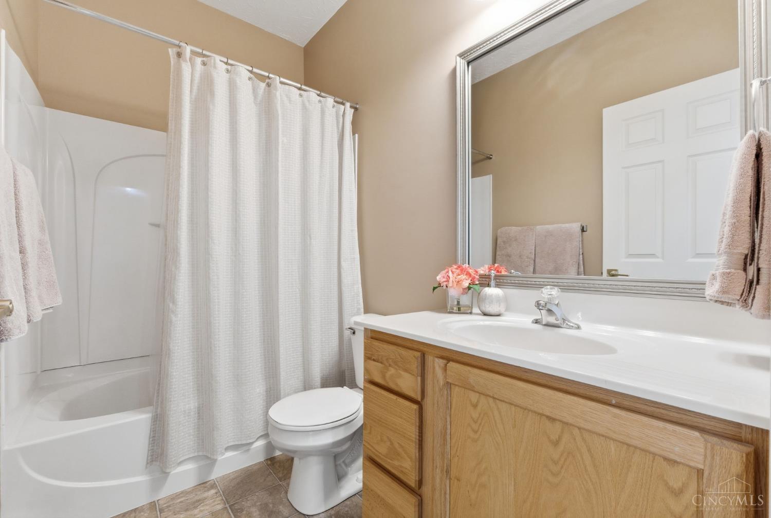 5045 Snow Valley Lane