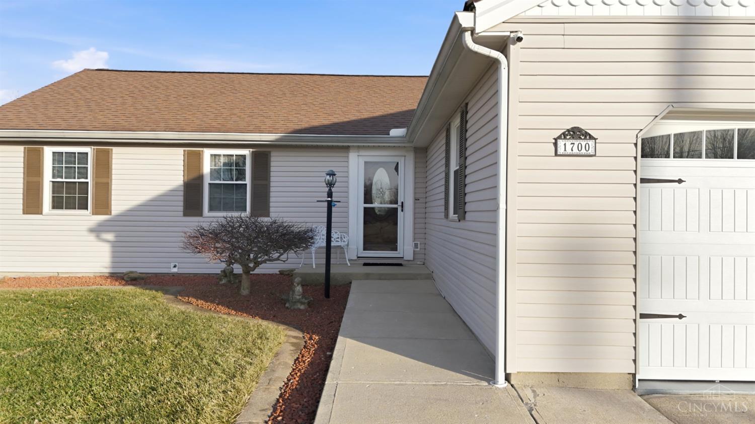 1700 Mosley Drive