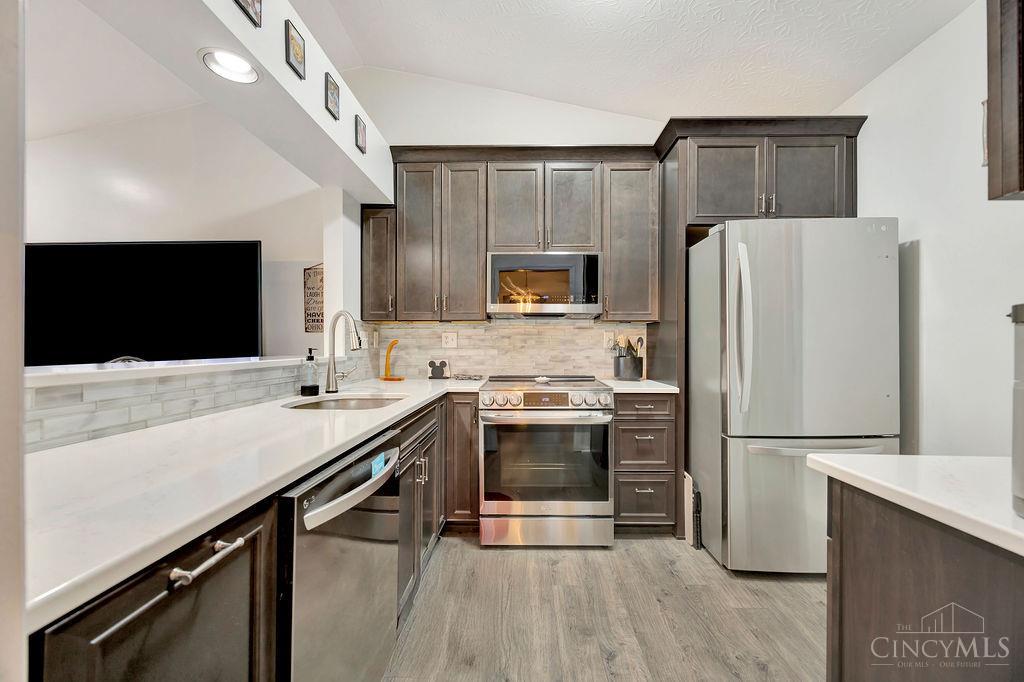 7893 Jessies Way 303