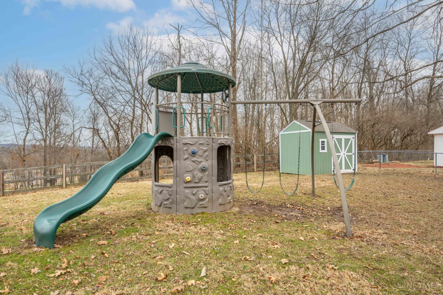 11624 Edgewood Road