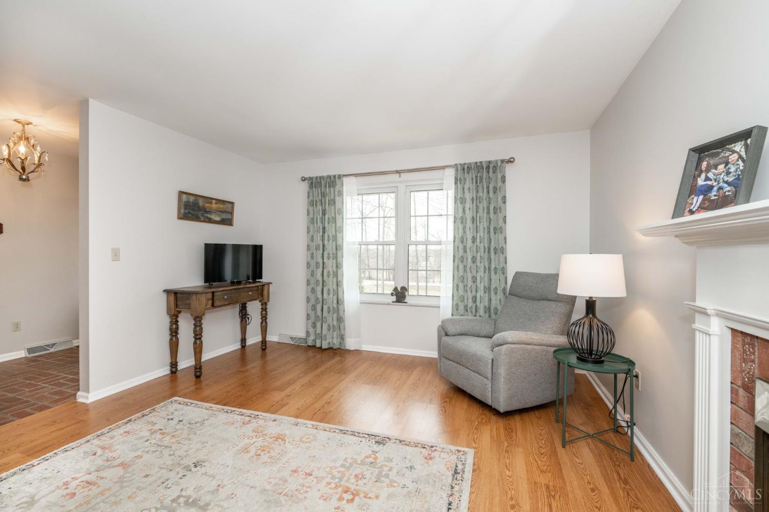 11624 Edgewood Road