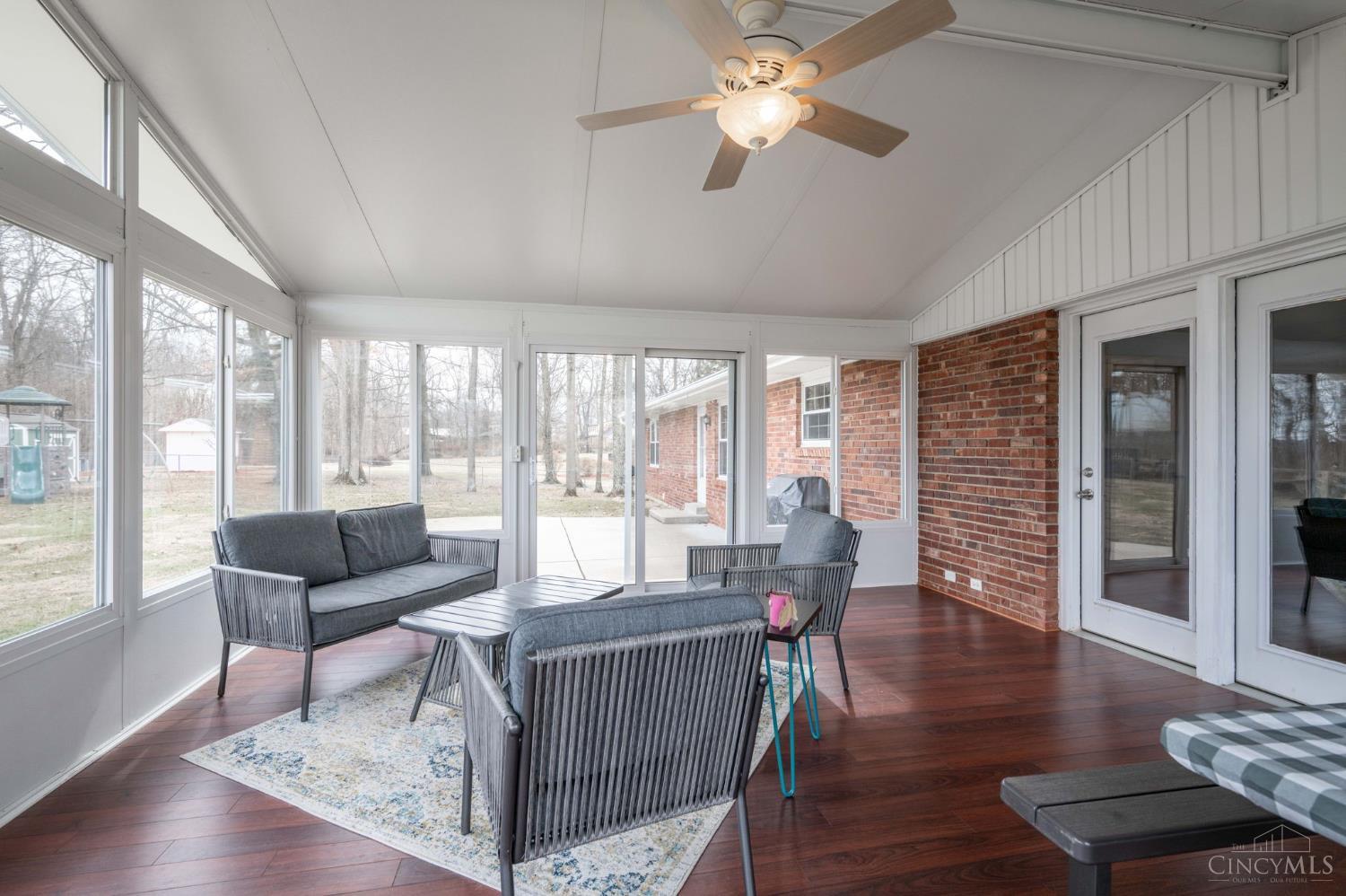 11624 Edgewood Road