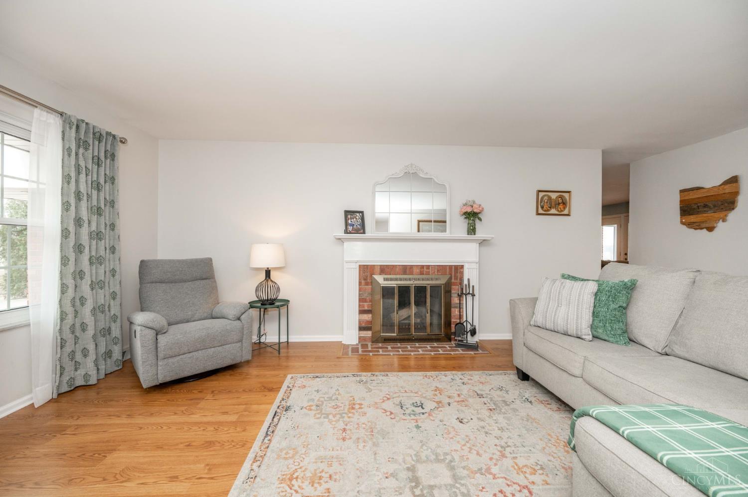 11624 Edgewood Road