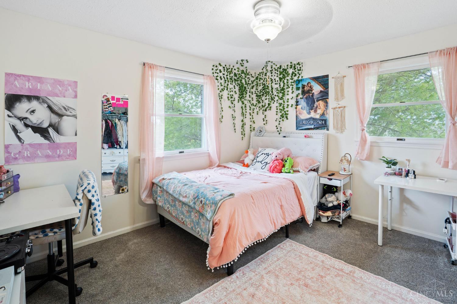 128 E Concord Drive