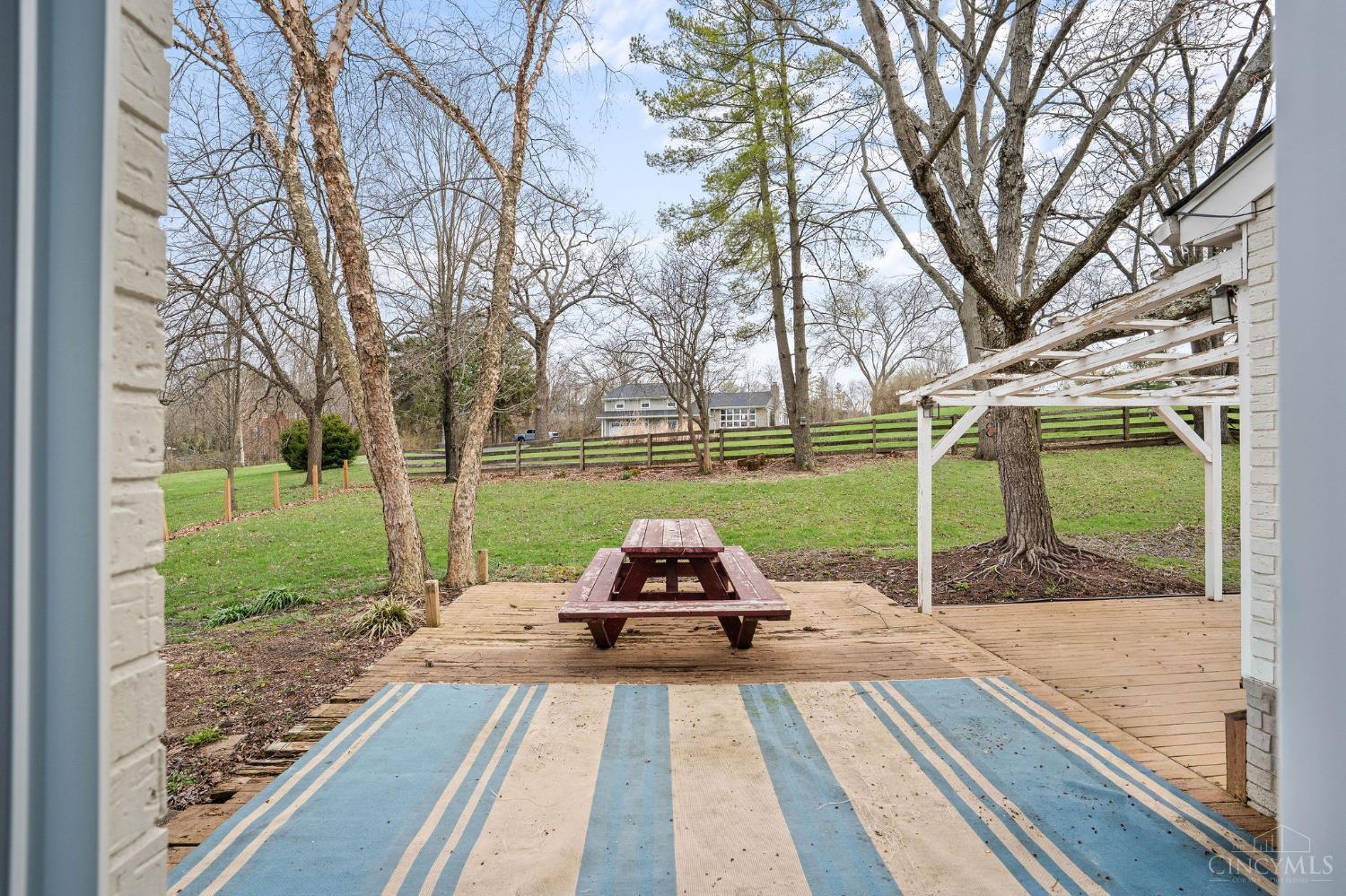 128 E Concord Drive